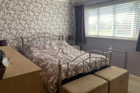 Bedroom;.jpg