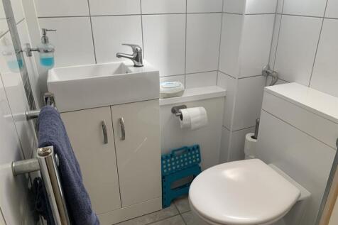 Cloakroom.jpg