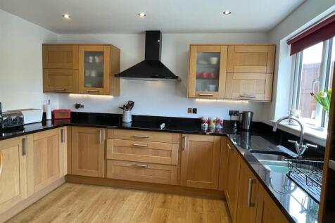 Kitchen,.jpg