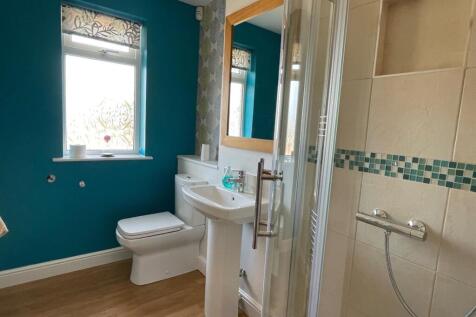 Shower Room.jpg