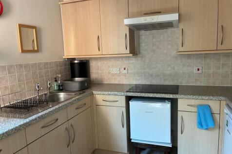 Kitchen..jpg