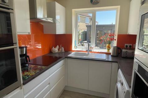 Kitchen,,.jpg