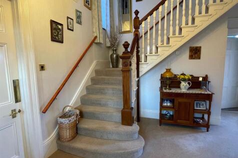 Stairs1.jpg