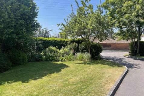 Driveway..jpg