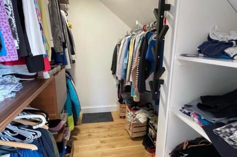 Dressing area.jpg