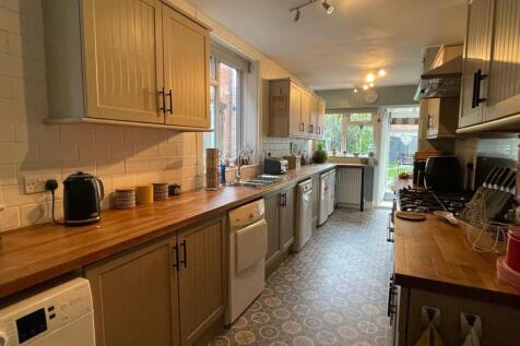 Kitchen,,.jpg