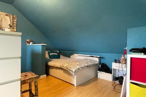 Loft Room.jpg