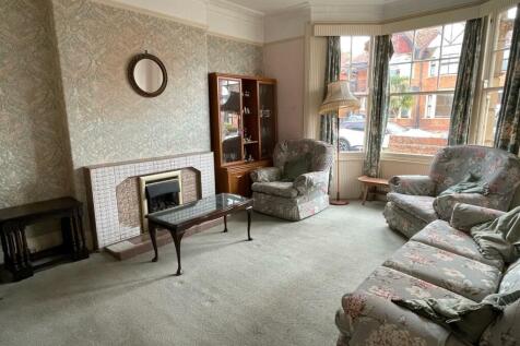 Lounge..jpg