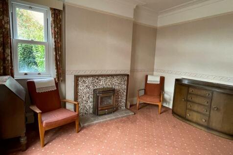 Sitting Room.jpg