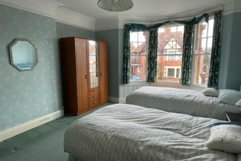 Bedroom.,.jpg