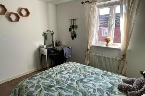 Bedroom;.jpg