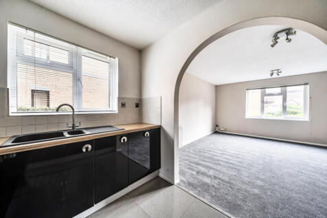 1361456-9-68de977...