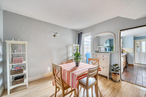 1362319-10-68e7e7...