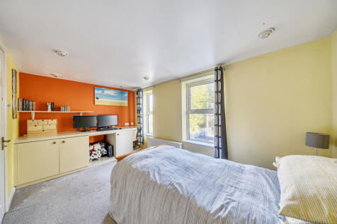 1362319-17-68e7e7...