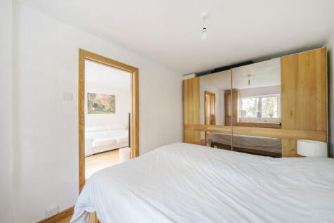 1371299-16-68f743...