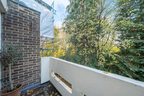 1371299-6-68f7429...