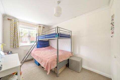 10-681b4610aac5a-...