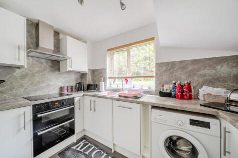 1376329-18-690c74...