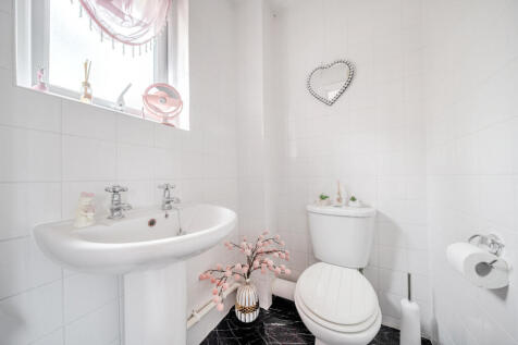 1376329-11-690c73...