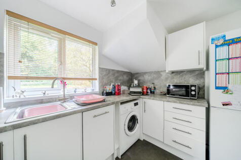 1376329-17-690c74...