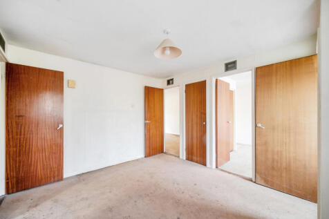 1380945-4-6913040...