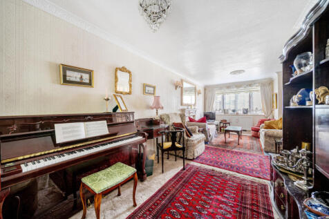 1328761-16-688792...