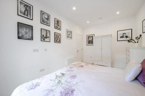 1385722-18-692ef3...