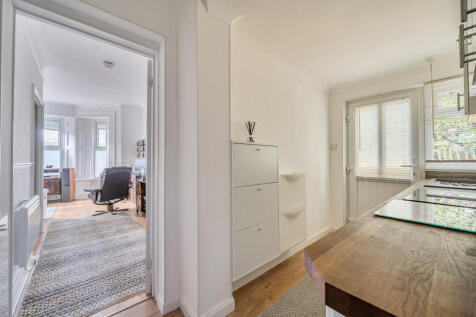 1377064-13-690e1b...