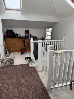 2nd Floor Landing