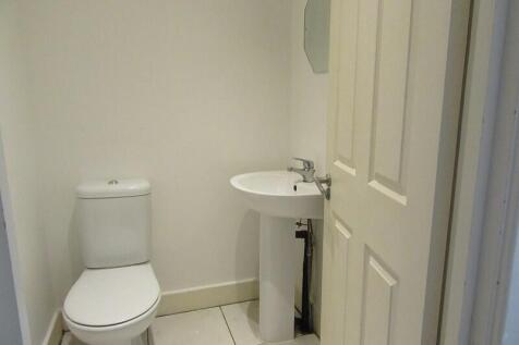 Cloakroom/WC