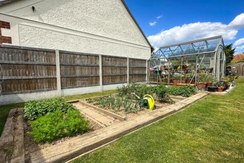 VEGETABLE PLOT &amp; GREENHOUSE