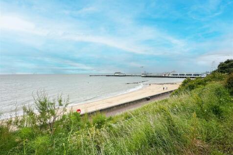 CLACTON SEA FRONT