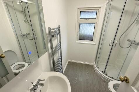 THREE PIECE BATHROOM BATHROOM