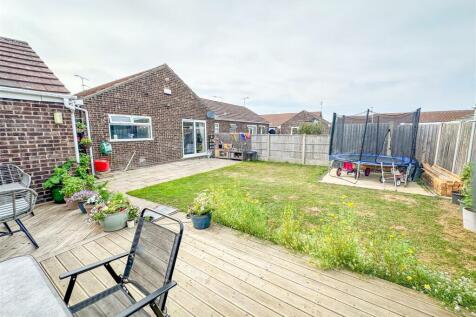 OUTSIDE - REAR