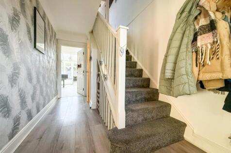 ENTRANCE HALLWAY