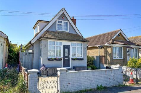 19 St Christophers Way.jpg