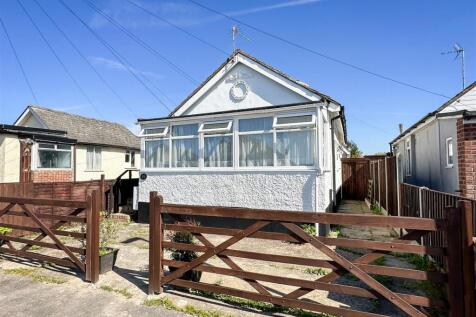 41 Meadow Way.jpg