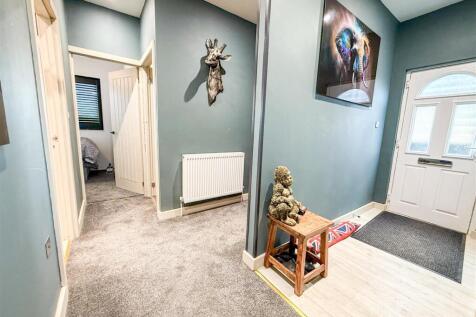 ENTRANCE HALLWAY