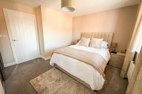 ALTERNATE VIEW OF BEDROOM ONE