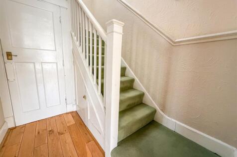 INNER HALLWAY