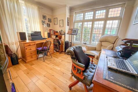 OFFICE / BEDROOM FOUR