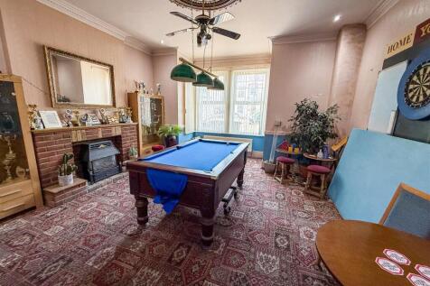 ALTERNATE VIEW OF BAR &amp; SOCIAL CLUB AREA