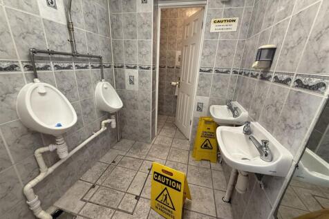 GENTS TOILET