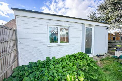 GYM/OFFICE (POTENTIAL ANNEXE)