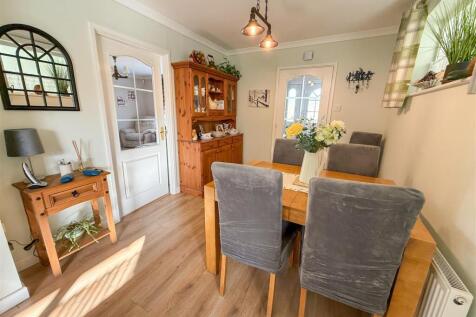 DINING AREA VIEW