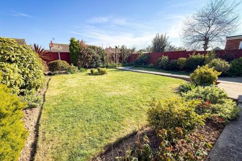 ALTERNATE VIEW OF GARDEN