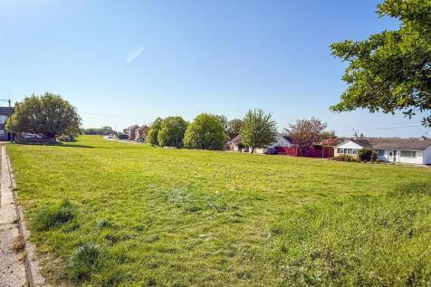 GREENSWARD NEARBY