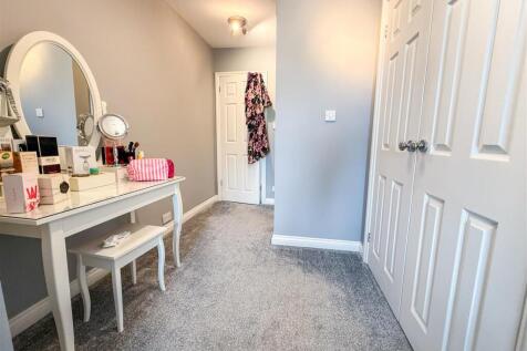 DRESSING AREA VIEW