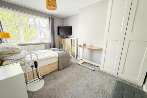 BEDROOM TWO