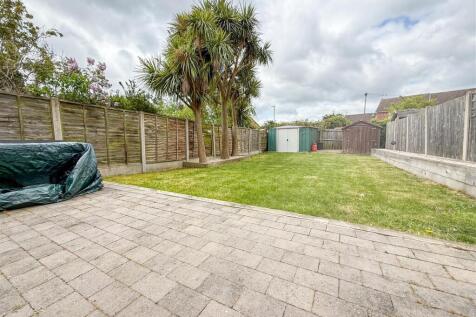 ALTERNATE VIEW OF GARDEN